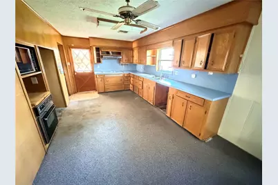 504 Dwinnell Street, Baytown, TX 77520 - Photo 18