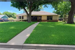 504 Dwinnell St, Baytown, TX 77520 - Photo 2