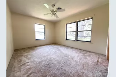 504 Dwinnell Street, Baytown, TX 77520 - Photo 6