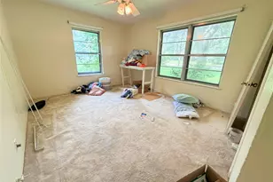 504 Dwinnell St, Baytown, TX 77520 - Photo 14