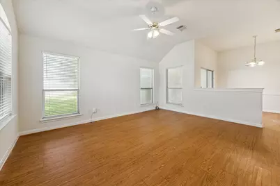 1806 Arbor Glen, Conroe, TX 77303 - Photo 4