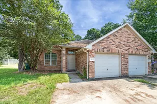 1806 Arbor Glen, Conroe, TX 77303 - Photo 2