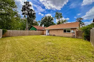 8610 Valley Meadow Dr, Houston, TX 77078 - Photo 20