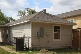13831 Northlake Dr, Houston, TX 77049 - Photo 2