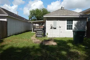 13831 Northlake Dr, Houston, TX 77049 - Photo 10