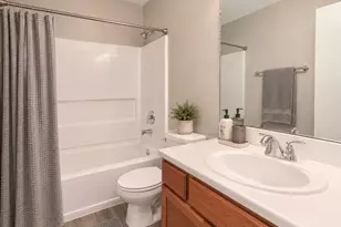 1537 Nichole Woods Dr, Houston, TX 77047 - Photo 8