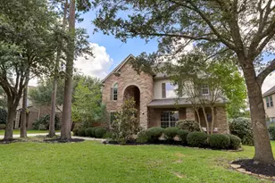 14 N Bardsbrook Cir, The Woodlands, TX 77382 - Photo 2