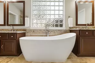 14 N Bardsbrook Cir, The Woodlands, TX 77382 - Photo 30