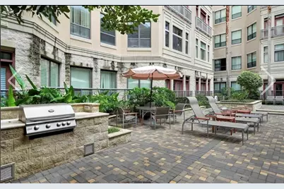 1901 Post Oak Boulevard #4505, Houston, TX 77056 - Photo 30