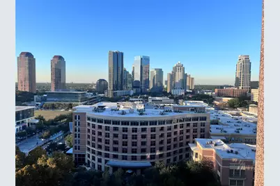 1901 Post Oak Boulevard #4505, Houston, TX 77056 - Photo 22