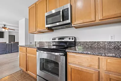 9218 McDade Street, Houston, TX 77080 - Photo 18
