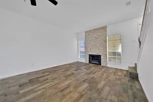 3600 Jeanetta St, Houston, TX 77063 - Photo 8