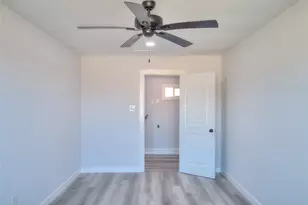 415 Perkins Ave, League City, TX 77573 - Photo 22