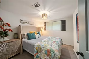 11045 Woodview Dr, Conroe, TX 77303 - Photo 10