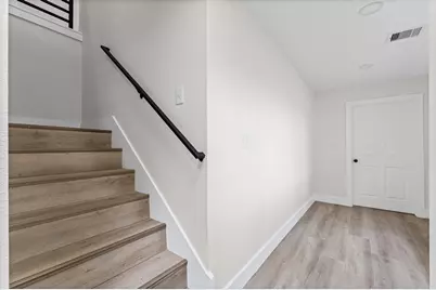 15806 Lakeview Drive, Beach City, TX 77523 - Photo 10