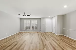 1147 Country Pl Dr, Houston, TX 77079 - Photo 8