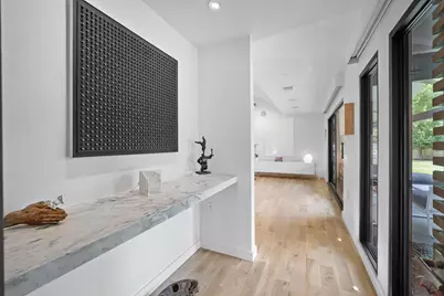 10 Inwood Oaks Drive, Houston, TX 77024 - Photo 24