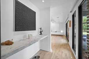 10 Inwood Oaks Dr, Houston, TX 77024 - Photo 24