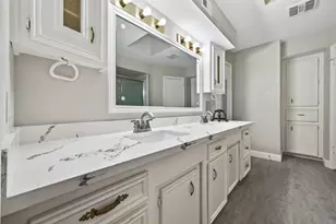 7735 Teal Run Dr, Houston, TX 77071 - Photo 42