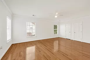 4390 Harvest Ln, Houston, TX 77004 - Photo 18