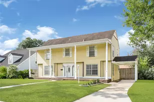 4390 Harvest Ln, Houston, TX 77004 - Photo 2