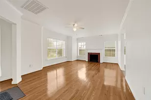4390 Harvest Ln, Houston, TX 77004 - Photo 1