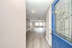 18178 Woodsdale Ct, Porter, TX 77365 - Photo 2