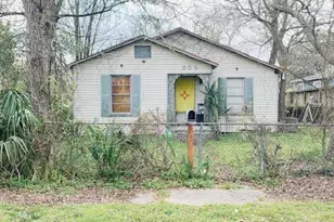 602 W 26th St, Houston, TX 77008 - Photo 2