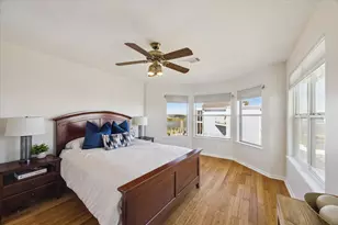 807 N Shore Dr, Kemah, TX 77565 - Photo 28