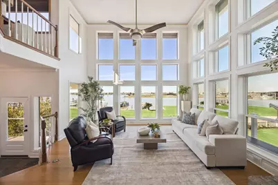 807 N Shore Drive, Kemah, TX 77565 - Photo 10