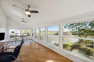 807 N Shore Dr, Kemah, TX 77565 - Photo 20