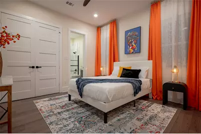 915 Thompson Street, Houston, TX 77007 - Photo 8