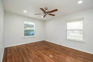 6614 Teluco St, Houston, TX 77055 - Photo 14