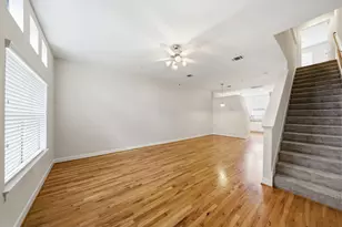 8710 Beverly Hill St, Houston, TX 77063 - Photo 12