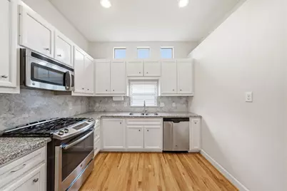 8710 Beverlyhill Street #302, Houston, TX 77063 - Photo 8