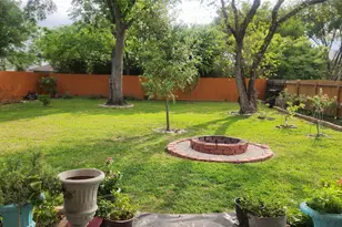 3451 Golders Green Dr, Houston, TX 77082 - Photo 18