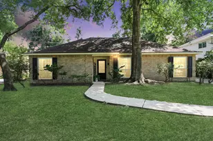 3122 Holly Green Dr, Kingwood, TX 77339 - Photo 1