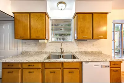 10823 Radford Lane, Houston, TX 77099 - Photo 8