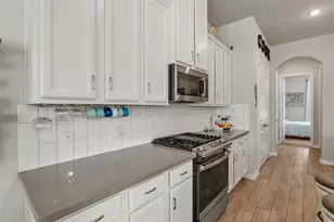 1113 San Jacinto St, La Porte, TX 77571 - Photo 8