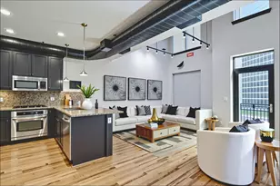 5005 Hidalgo St, Houston, TX 77056 - Photo 1