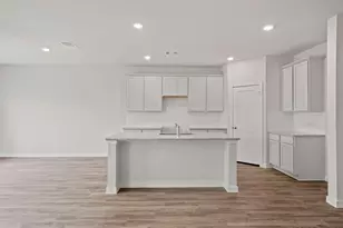 17014 Hazelnut Dr, Conroe, TX 77302 - Photo 6