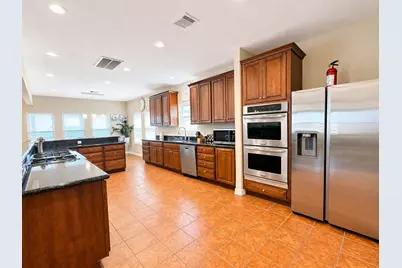 1813 Avenue A, Dickinson, TX 77539 - Photo 18