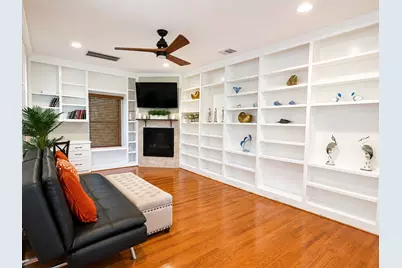 1813 Avenue A, Dickinson, TX 77539 - Photo 36