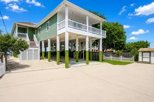 1813 Avenue A, Dickinson, TX 77539 - Photo 46