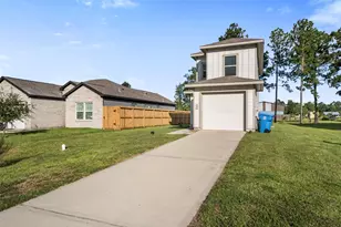 1044 Rd 5203, Cleveland, TX 77327 - Photo 8