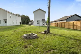 1044 Rd 5203, Cleveland, TX 77327 - Photo 12