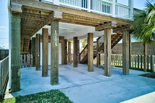 12835 E Conquistador Dr, Galveston, TX 77554 - Photo 30