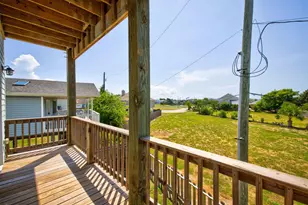12835 E Conquistador Dr, Galveston, TX 77554 - Photo 16