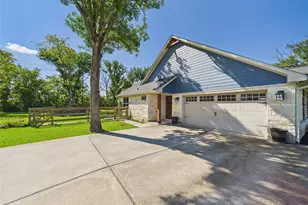 33611 Blue Crab Ct, Richwood, TX 77515 - Photo 32