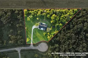 33611 Blue Crab Ct, Richwood, TX 77515 - Photo 2